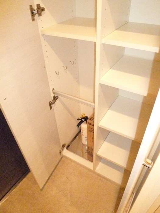 物件内観写真13　(靴箱)