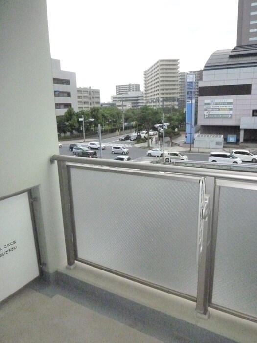 物件内観写真16　(ベランダ・バルコニー)