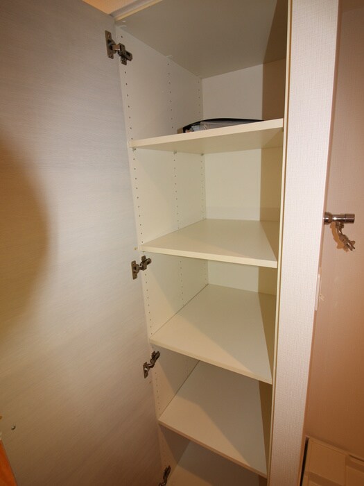 物件内観写真18　(靴箱)