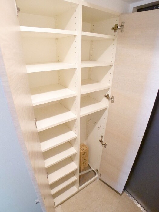 物件内観写真20　(靴箱)