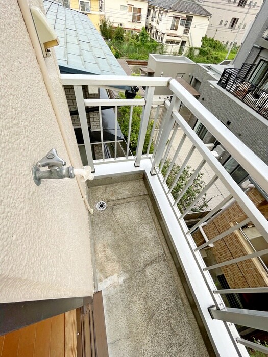 物件内観写真18　(洗濯機置場)