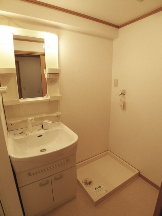 物件内観写真11　(洗面)