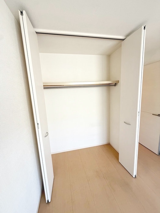 物件内観写真10　(収納)