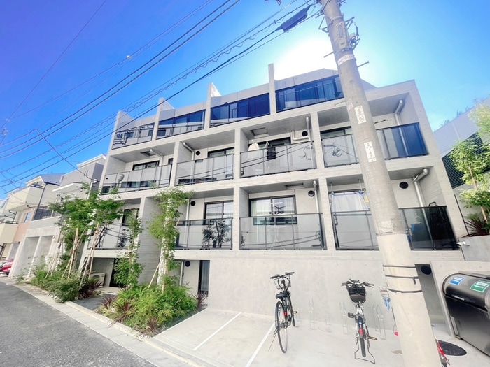 物件外観写真1　(外観写真)