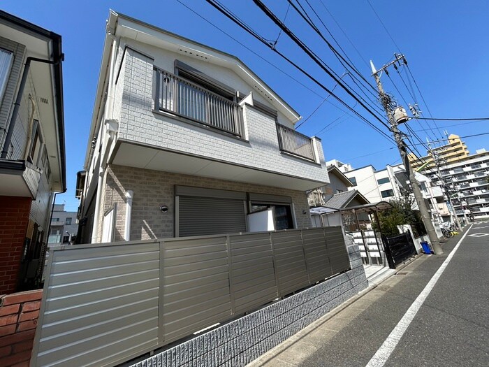 物件外観写真2　(外観写真)