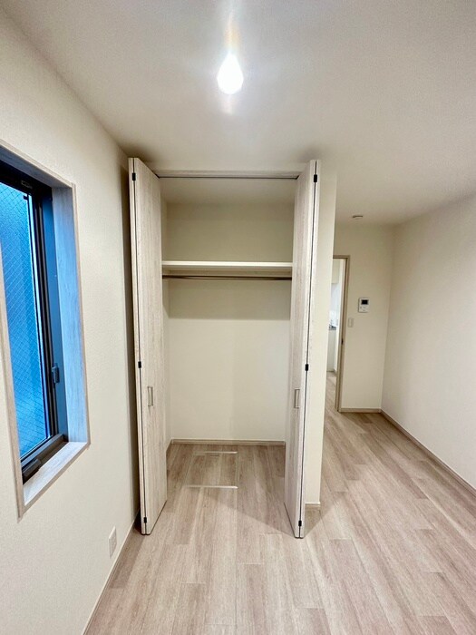 物件内観写真9　(収納)