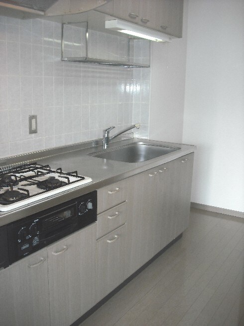 物件内観写真4　(内観写真)