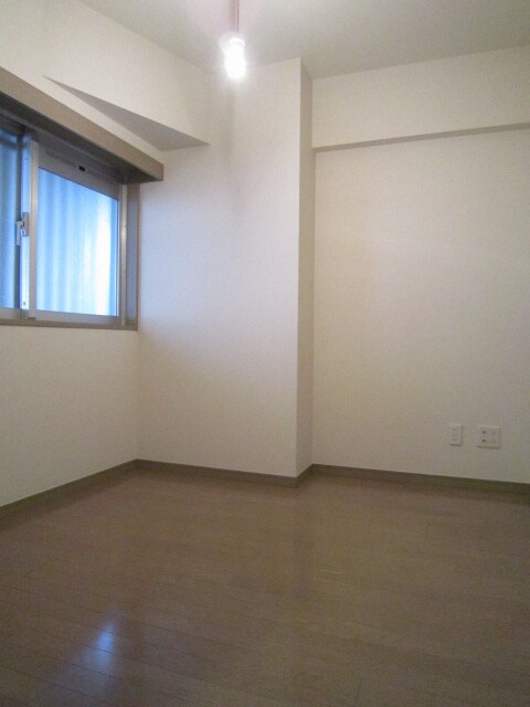 物件内観写真6　(居室)