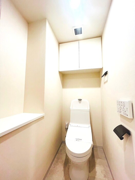 物件内観写真13　(トイレ)