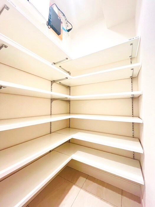 物件内観写真18　(靴箱)