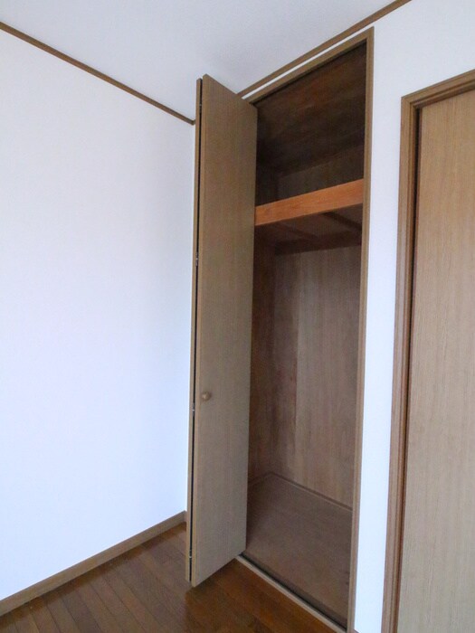 物件内観写真9　(収納)