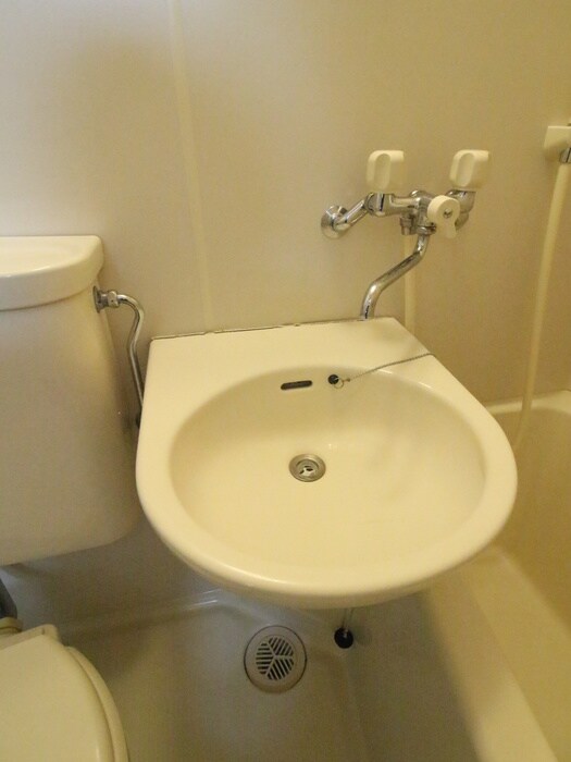 物件内観写真11　(洗面)