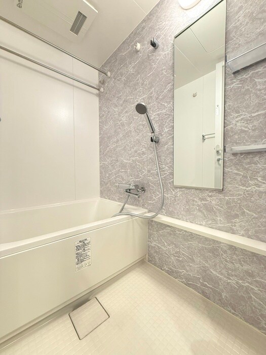 コンフォリア森下リバーサイドのバス