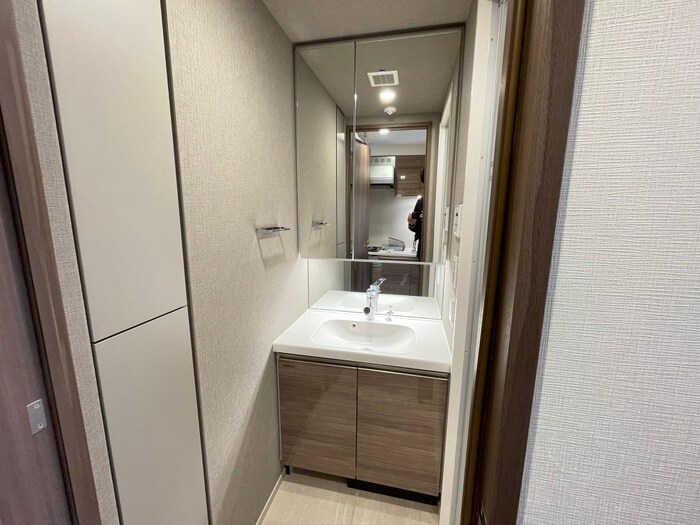 物件内観写真12　(洗面)