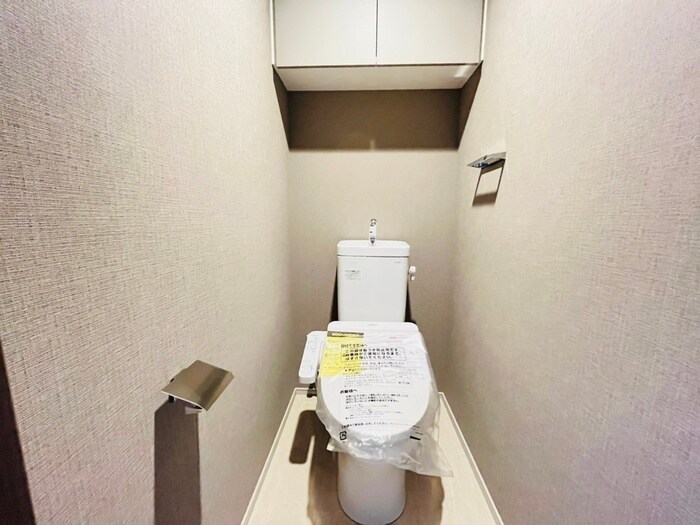 物件内観写真14　(トイレ)