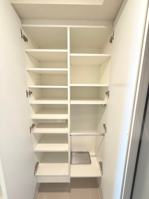 物件内観写真16　(靴箱)