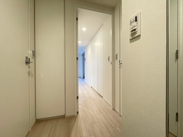 物件内観写真19　(廊下)