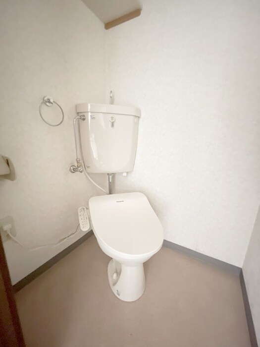 物件内観写真12　(トイレ)