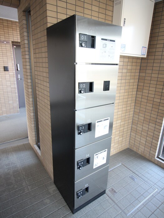 物件外観写真4　(建物設備)