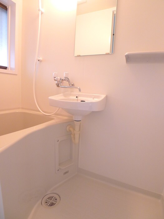 物件内観写真8　(バス／シャワールーム等)