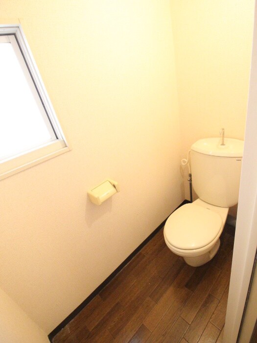 物件内観写真12　(トイレ)