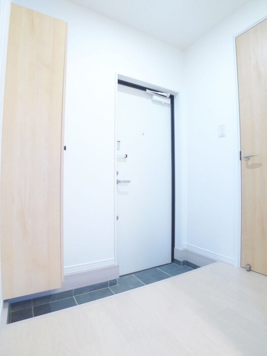 物件内観写真19　(廊下)