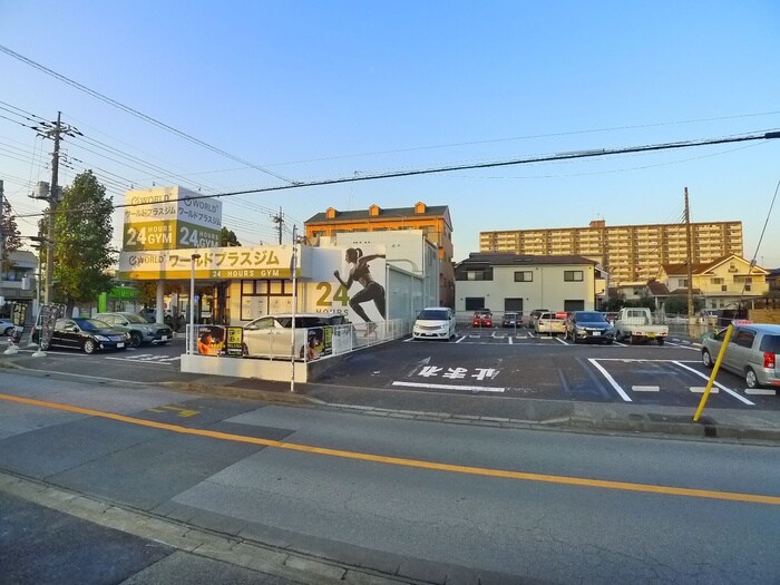 物件内観写真22　(室内からの展望)