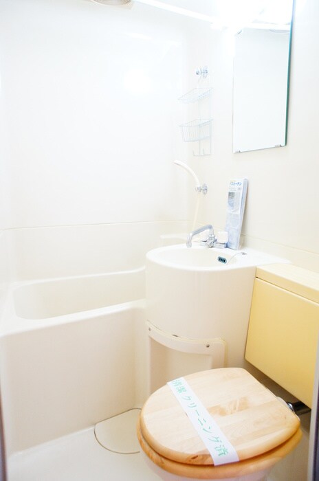 物件内観写真15　(トイレ)