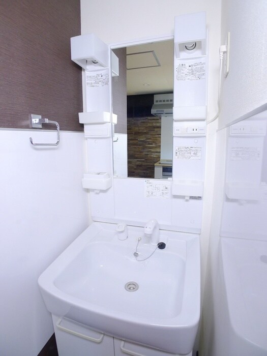 物件内観写真9　(洗面)