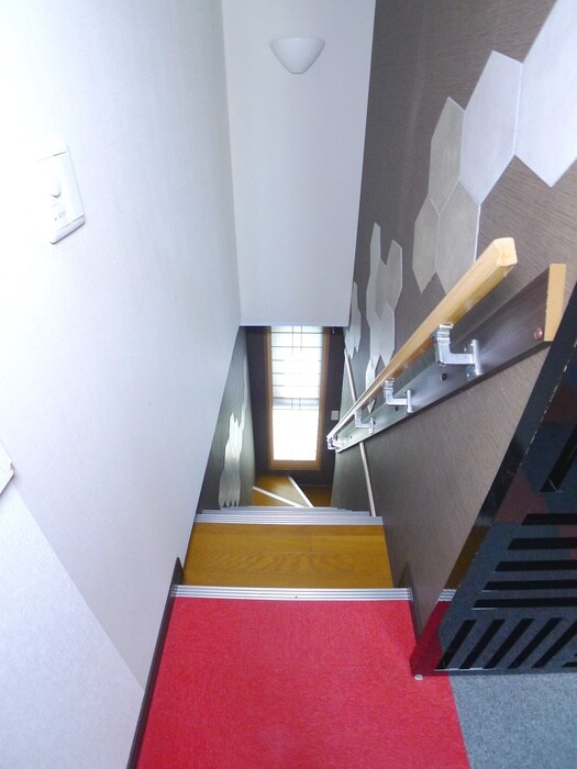 物件内観写真12　(廊下)