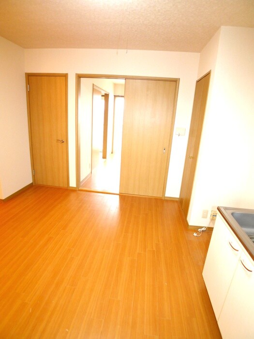 物件内観写真9　(居室)