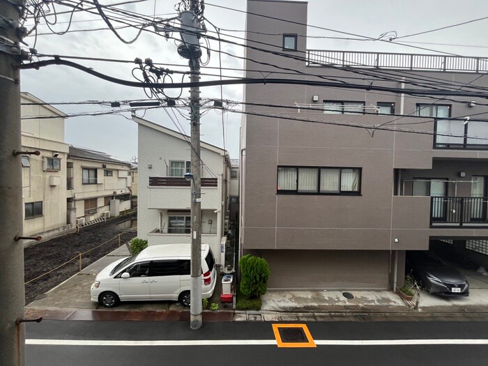 物件内観写真15　(室内からの展望)