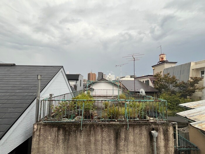 物件内観写真22　(室内からの展望)