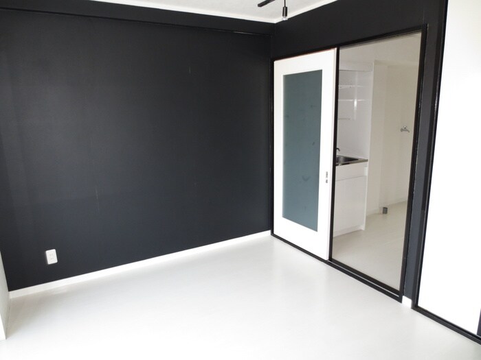 物件内観写真13　(居室)