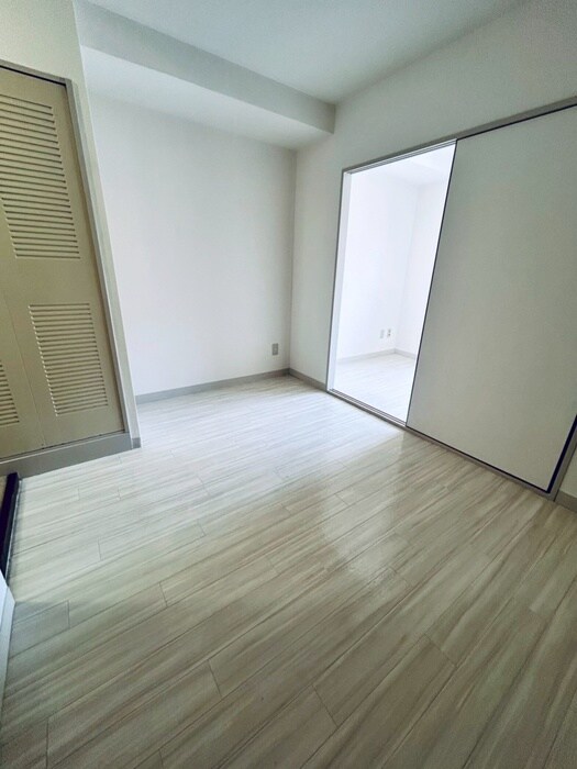 物件内観写真12　(居室)