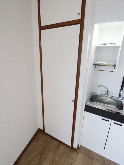 物件内観写真20　(収納)