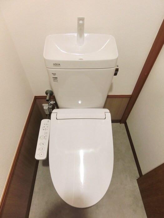 物件内観写真15　(トイレ)