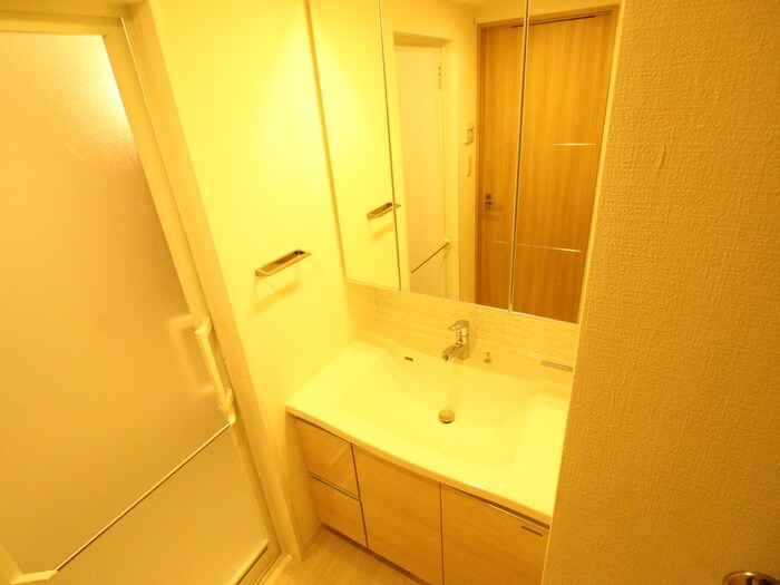 物件内観写真13　(洗面)