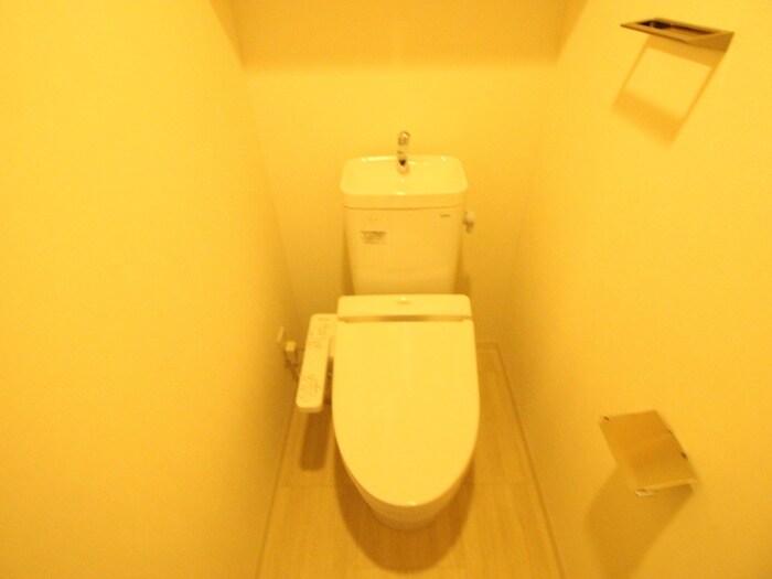 物件内観写真15　(トイレ)