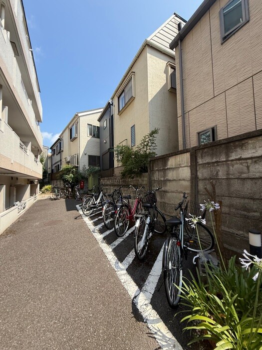 みなともハイツ旗の台の駐輪場