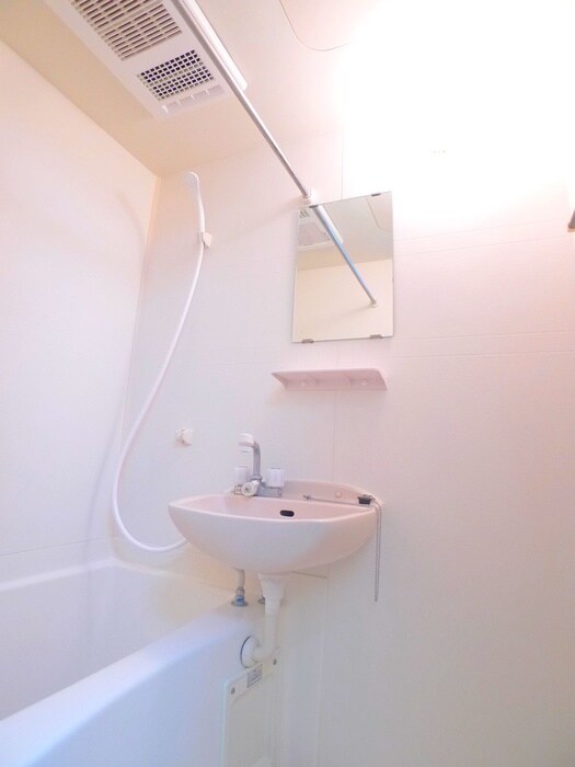 物件内観写真14　(バス／シャワールーム等)