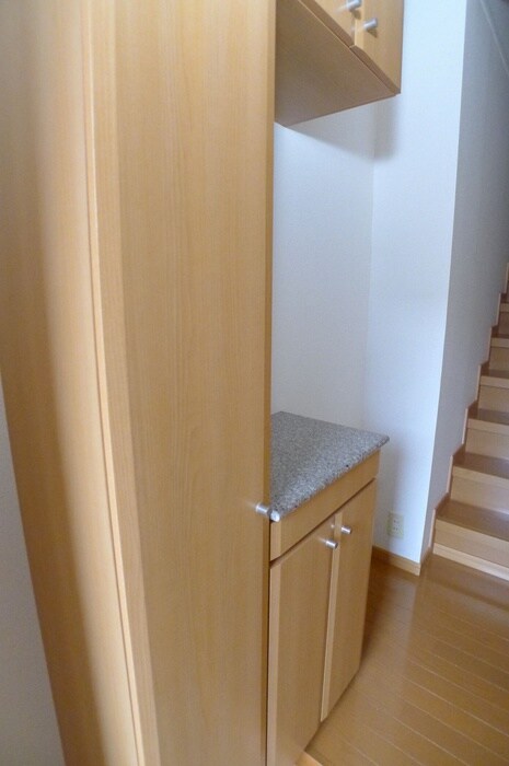 物件内観写真19　(室内からの展望)