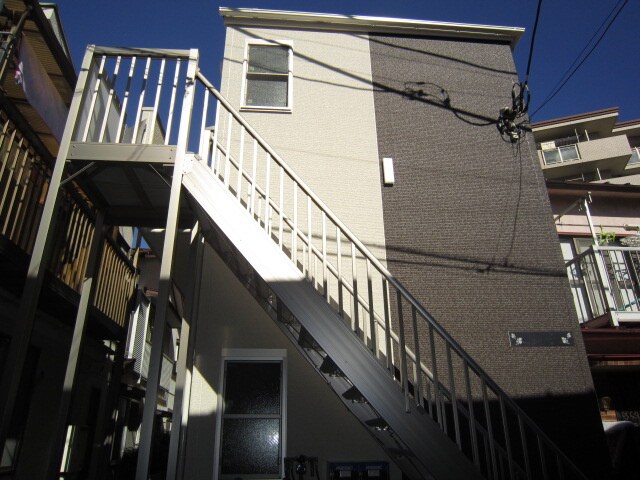 物件外観写真2　(外観写真)