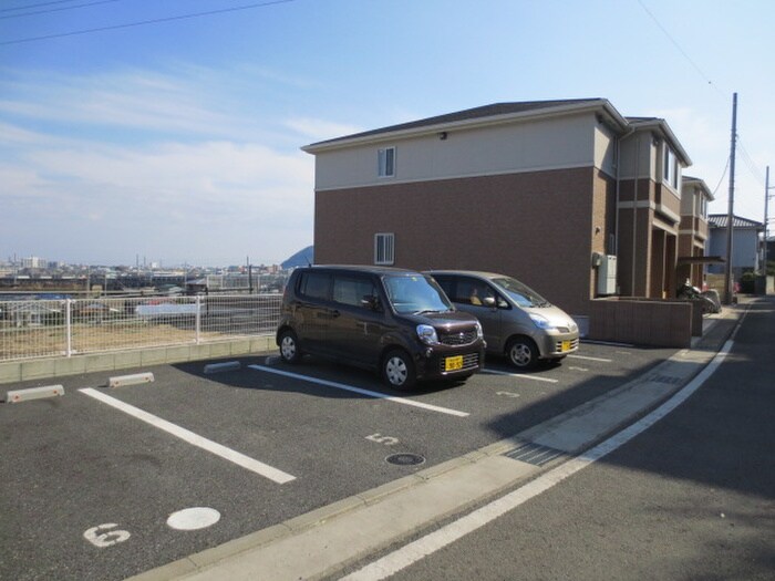 物件外観写真3　(駐輪場)