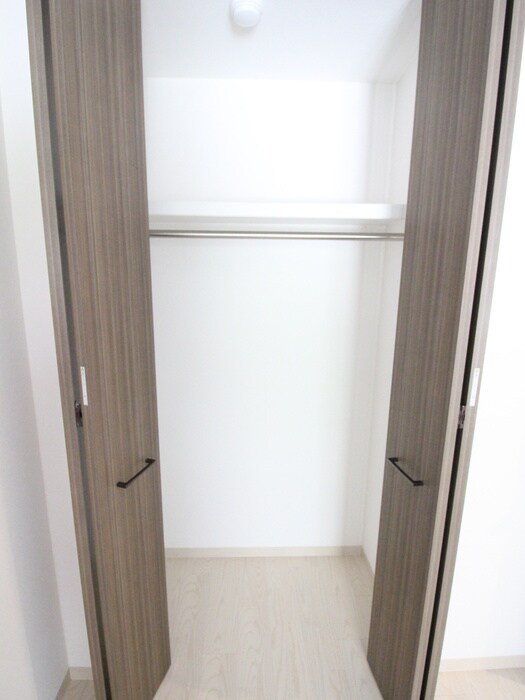 物件内観写真13　(収納)