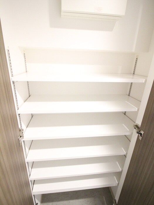 物件内観写真17　(靴箱)