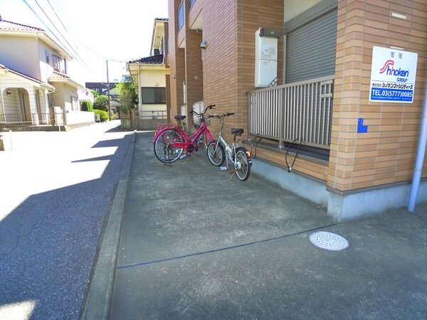 駐輪場