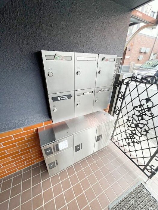 物件外観写真3　(建物設備)