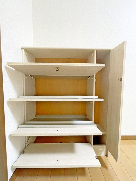 物件内観写真14　(靴箱)