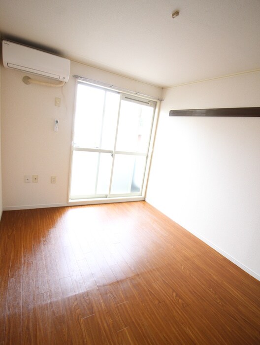 物件内観写真11　(居室)